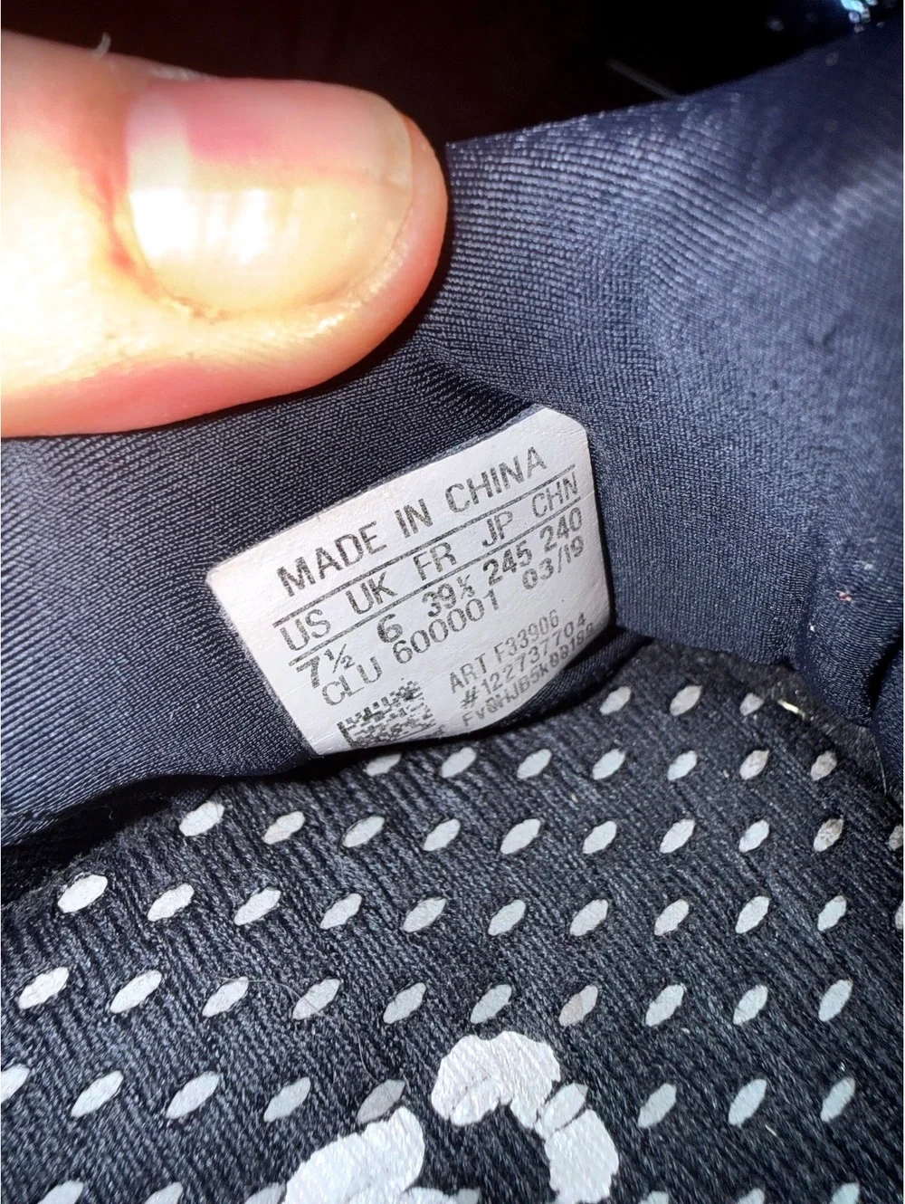Adidas 7.5 women’s black white running sneakers cheap